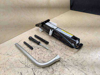 2012-2018 Audi A6 C7 Emergency Spare Wheel Rim Tire Tool Kit SET 4G0011031L OEM