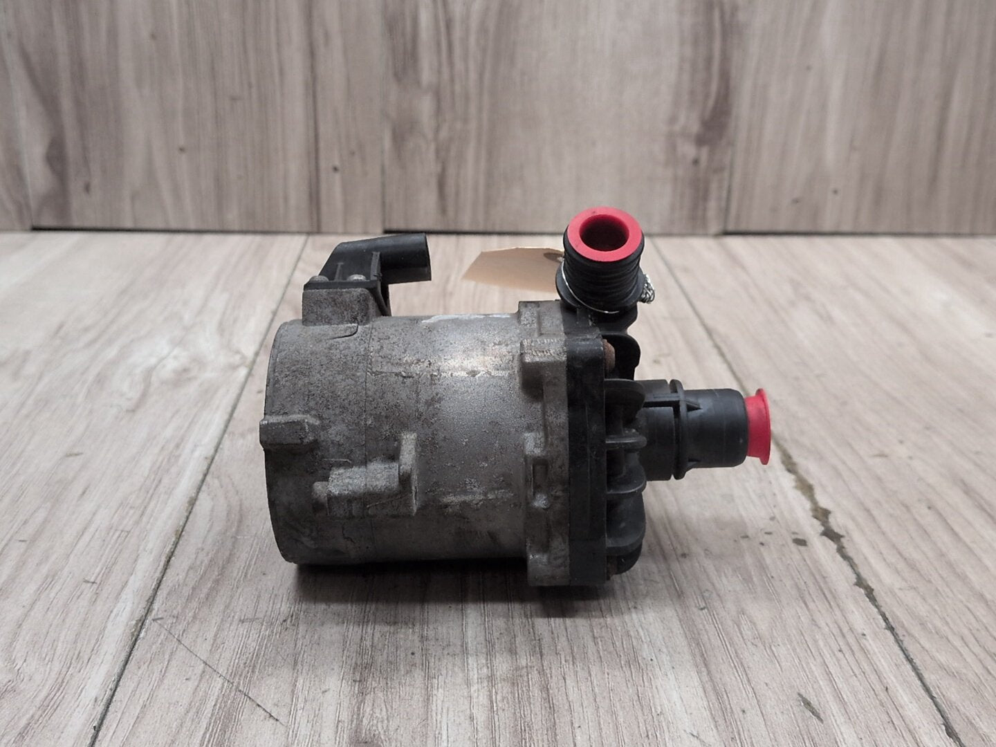 15-18 OEM BMW F85 F86 X5M X6M Engine S63R Electric Auxiliary Cooling Water Pump