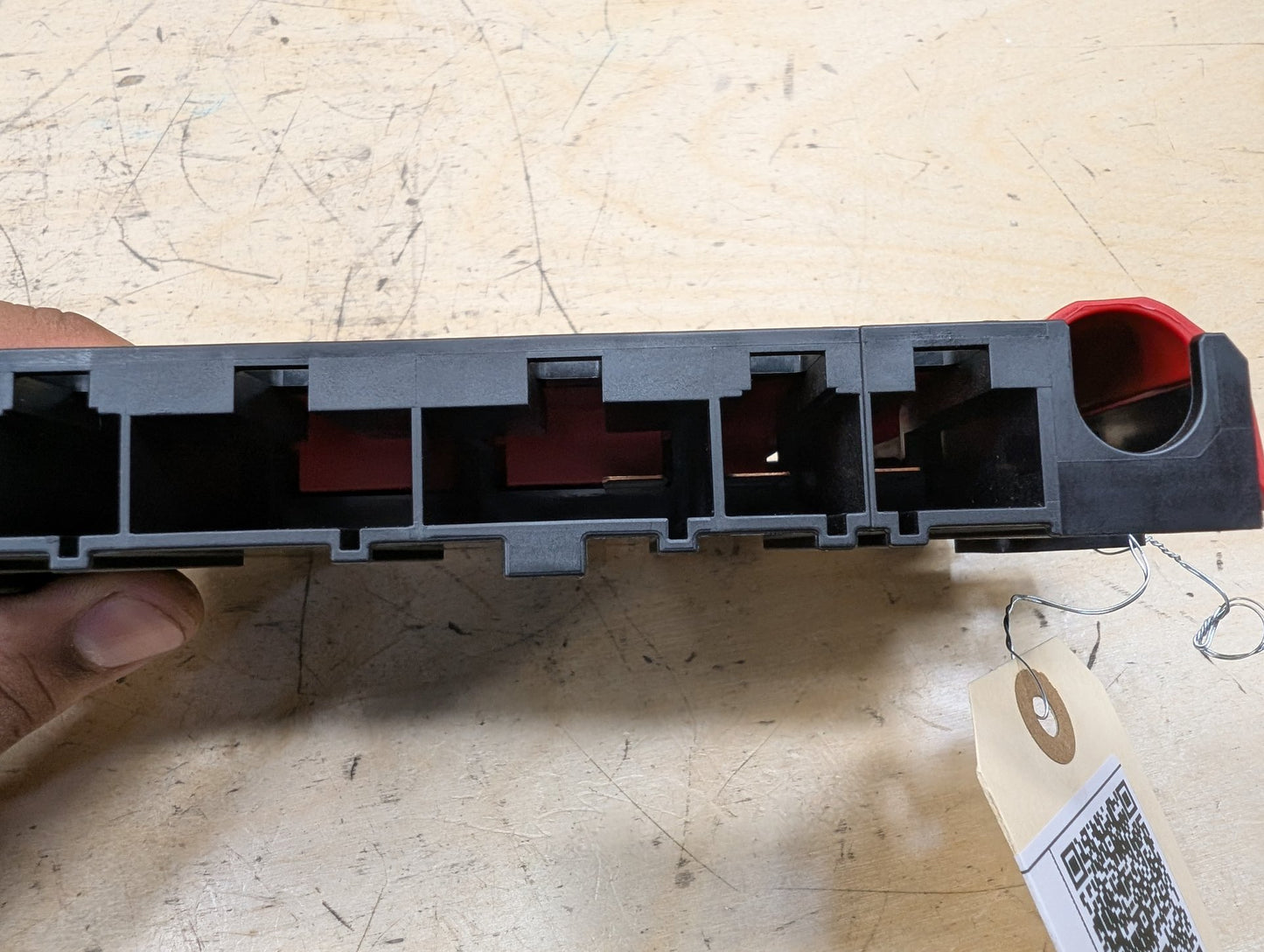 OEM BMW G11 G12 G14 G15 G16 G30 B+ Junction Terminal Power Relay Fuse Box