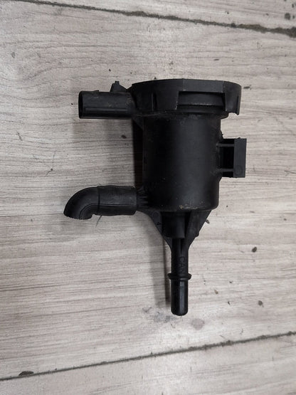 2009-2012 OEM Mercedes-Benz E550 W212 Fuel Vapor Charcoal Canister Purge Valve