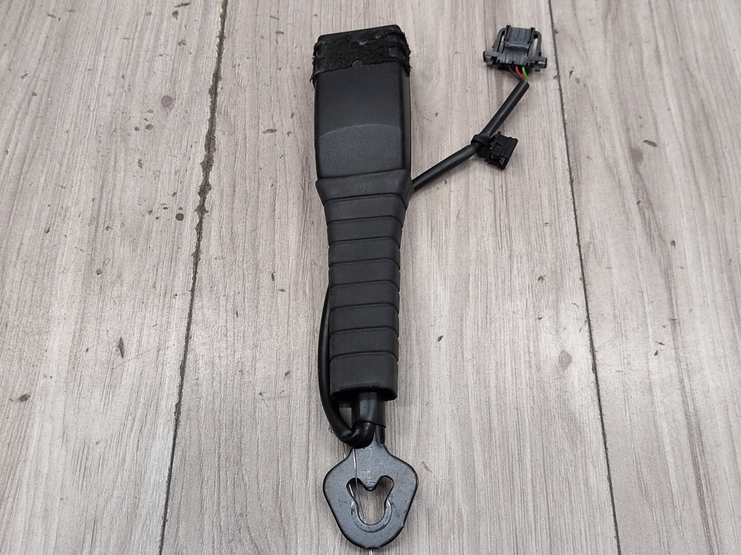 2008 - 2017 Audi S5 8T Front Left Driver or Right Passenger Seatbelt Seat Belt Buckle 8K0857756C