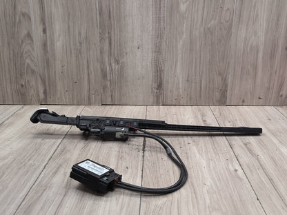 2014-2020 BMW 435i F32 Right Passenger Rear Seat Belt Retractor Extender Arm 9273584