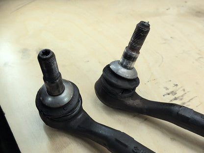 OEM BMW E82 E88 E90 E92 E93 328 335 RWD Power Steering Gear Rack and Pinion L5