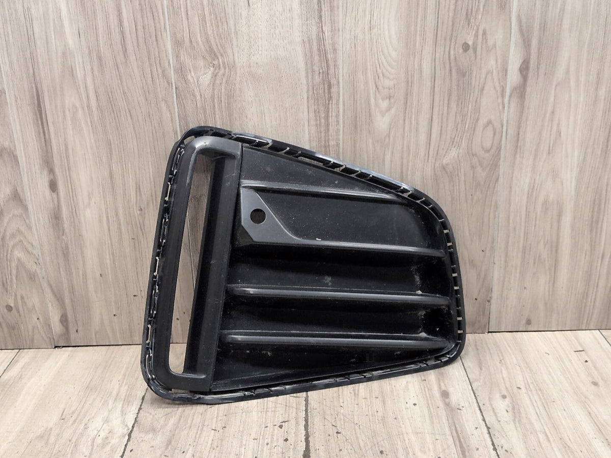 2022-2026 BMW 430i G26 Front Right Passenger Bumper Cover Grille 8078618 OEM