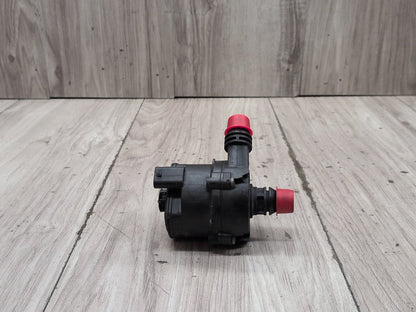 16-19 OEM BMW G11 G12 G30 M550 750 M760 Auxiliary Electric Coolant Water Pump