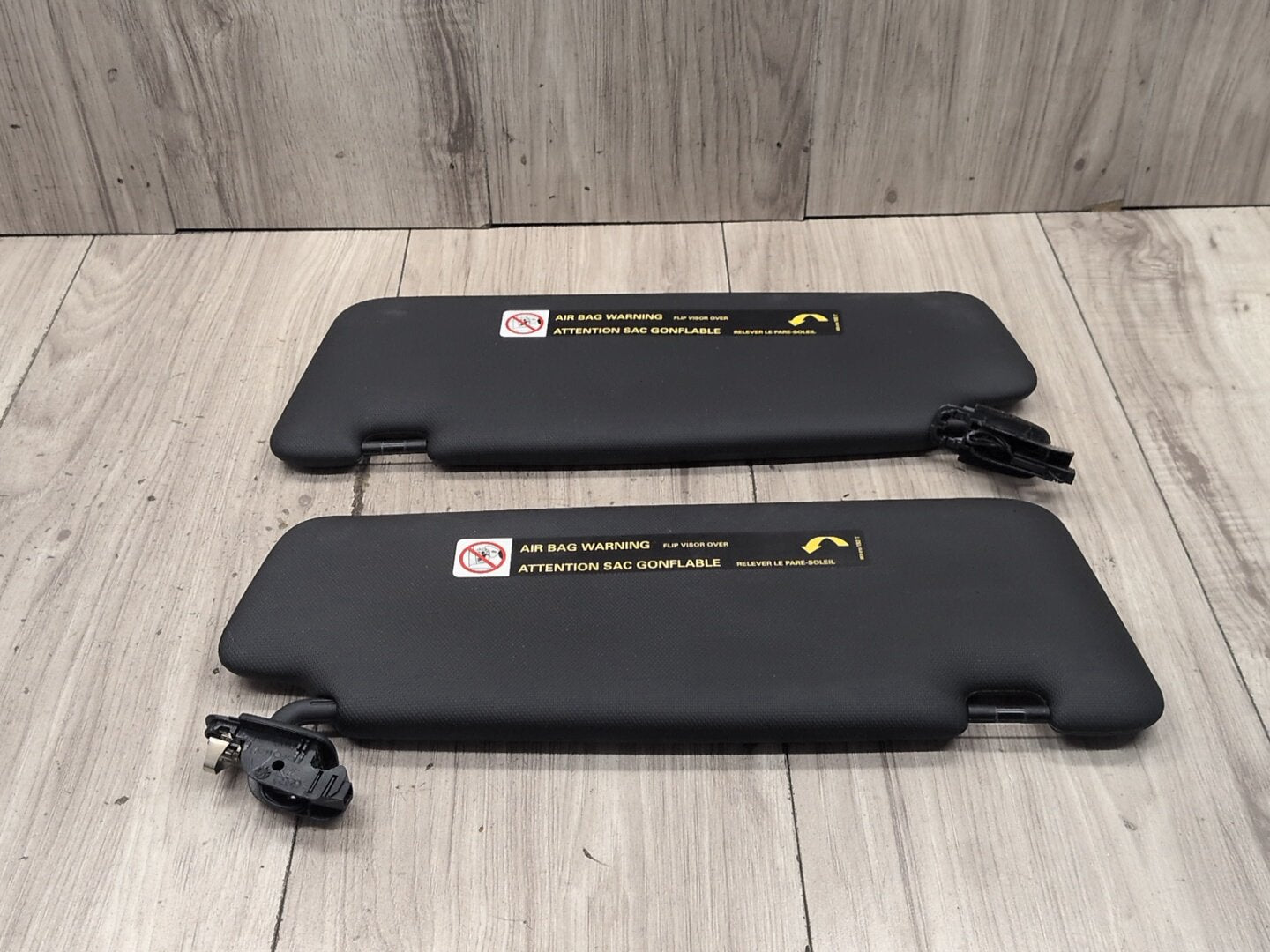 2015-2018 Audi Q3 8U Front Left Right Sun Visor SET 8U0857551D