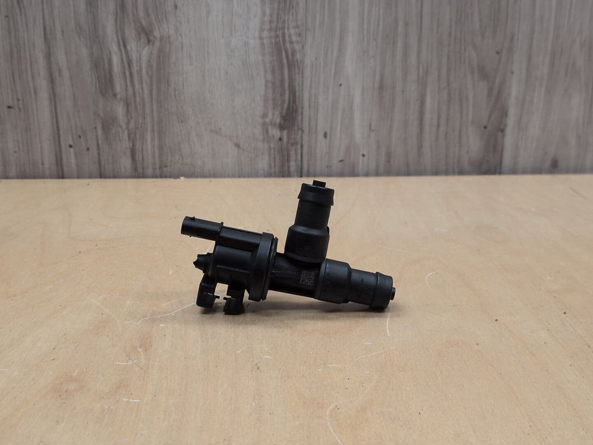 OEM BMW F22 F30 F32 G01 G05 G12 G20 G30 Fuel Tank Vapor Breather Valve B46 B58