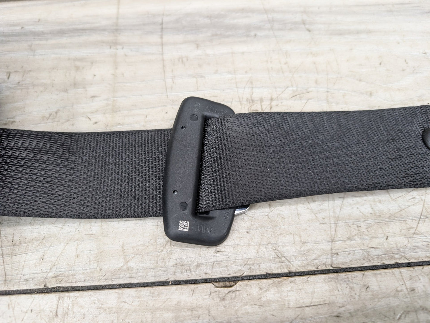 OEM BMW G42 G87 230 M240 M2 Rear Left Right Seat Belt Seatbelt Retractor Black
