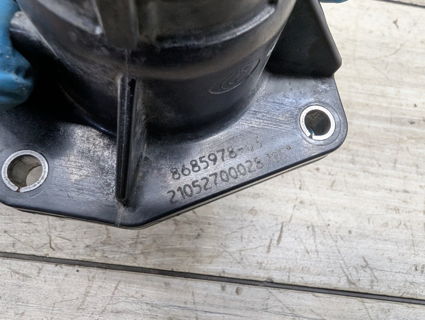 BMW G12 750Li N63B44O2 Engine Motor Heat Coolant Thermostat 8685978