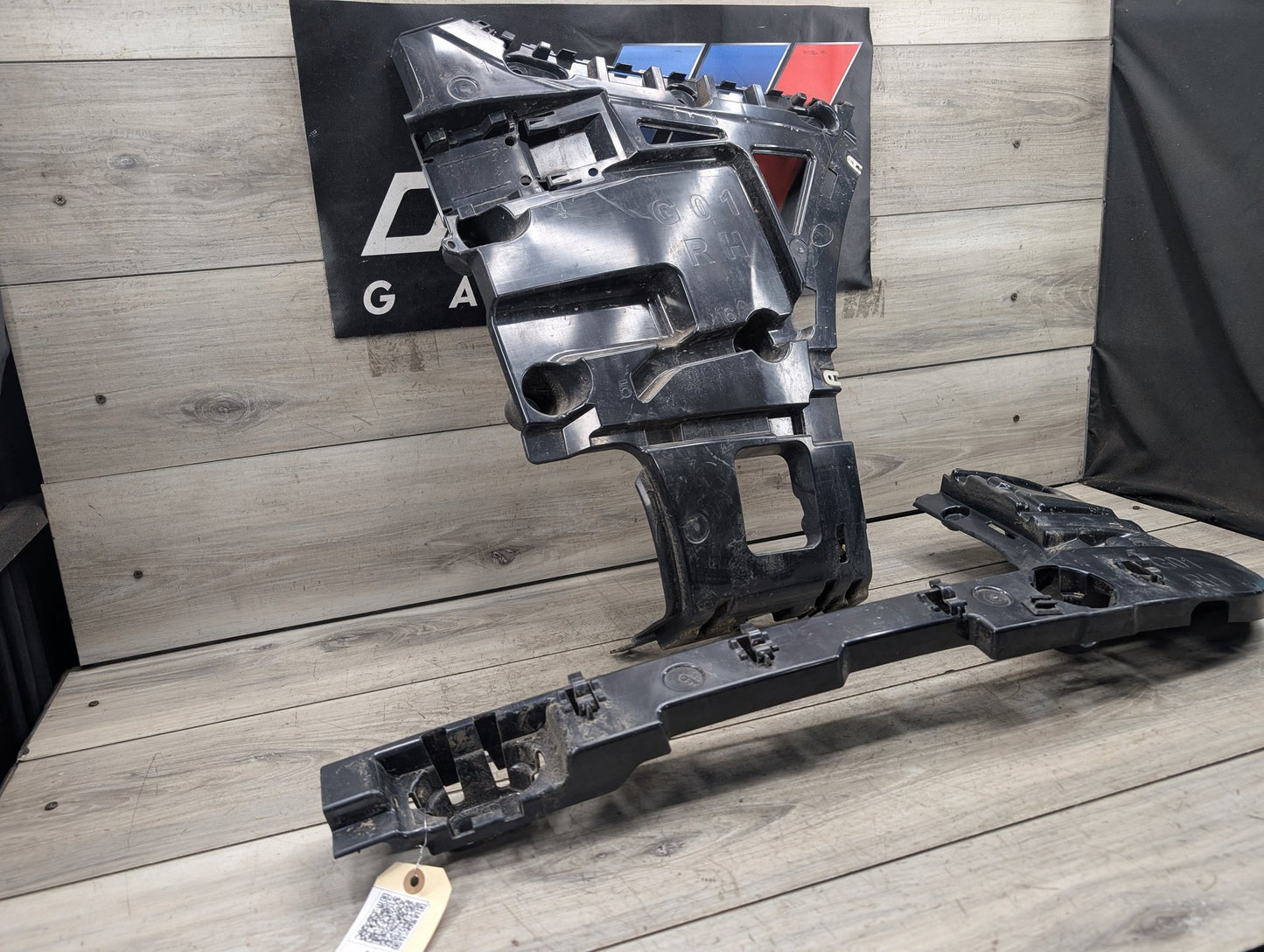 2018 - 2024 BMW X3 G01 Rear Right Passenger Bumper Support Brackets SET 7400666 B46B20O1