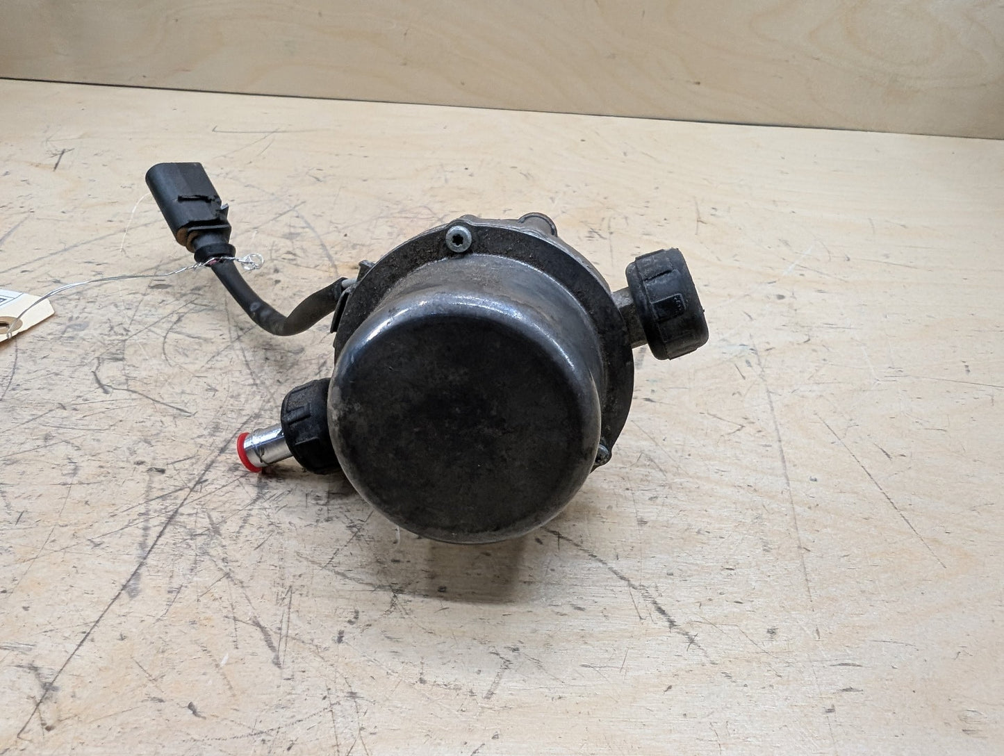 02-15 Audi A4 A5 A6 Q7 RS5 S4 S5 S6 Power Brake Booster Vacuum Pump 8E0927317H