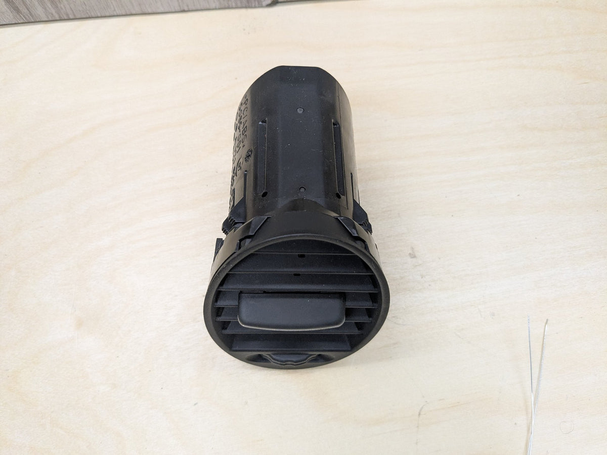 09-11 OEM Mercedes-Benz SLK-Class R171 Dashboard Board Left or Right Air Vent