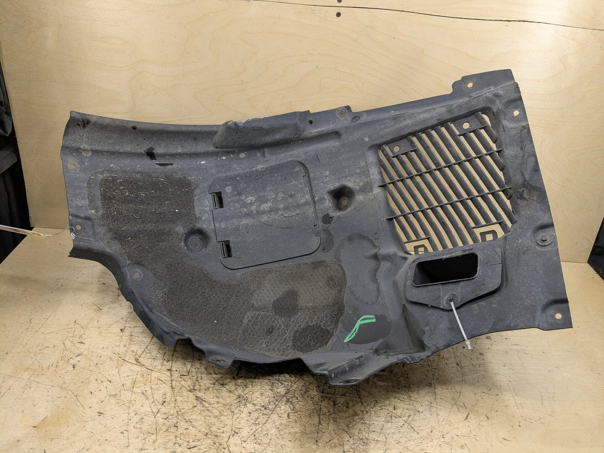 16-19 OEM BMW G11 G12 740 750 Front Right Passenger Fender Liner Splash Shield