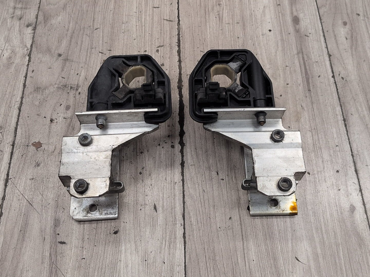 2014-2020 BMW 435i F32 Radiator Lower Mounting Brackets SET 8620732 OEM