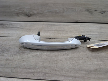 2017-2023 BMW 530i G30 Front or Rear Right Passenger Exterior Door Handle w/ Comfort Access 7443070