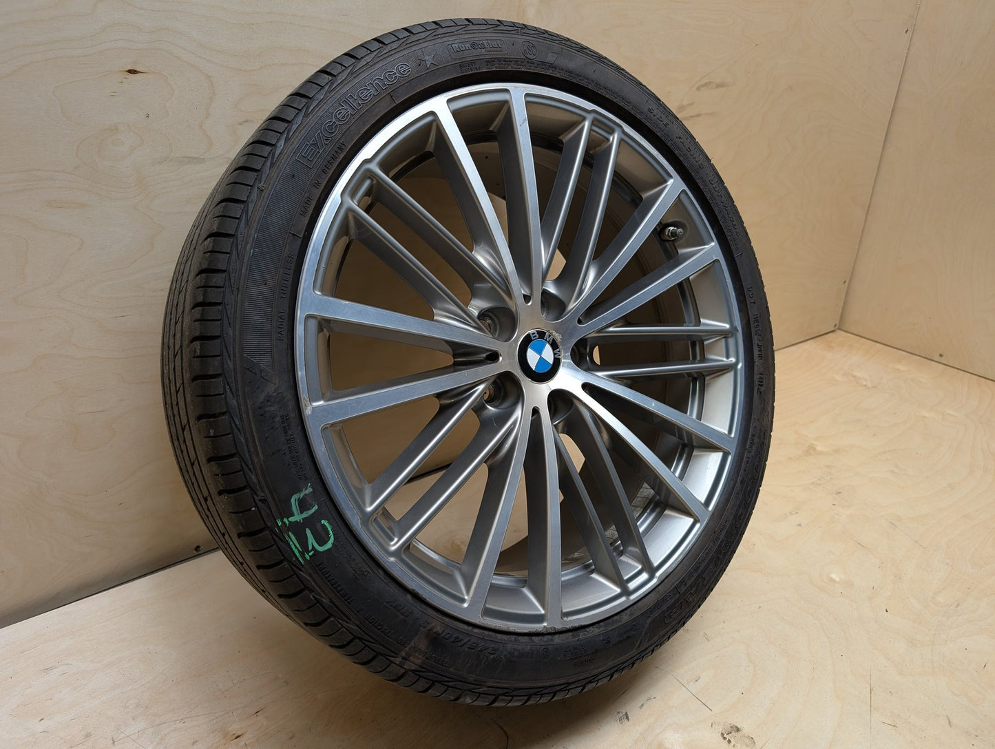 17-23 OEM BMW G30 530 540 M550 Wheel Rim 19x8" ET:30 V Spoke Style 635