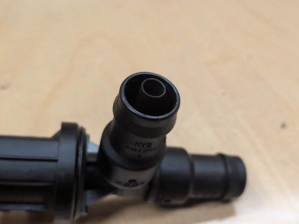 OEM BMW F22 F30 F32 G01 G05 G12 G20 G30 Fuel Tank Vapor Breather Valve B46 B58