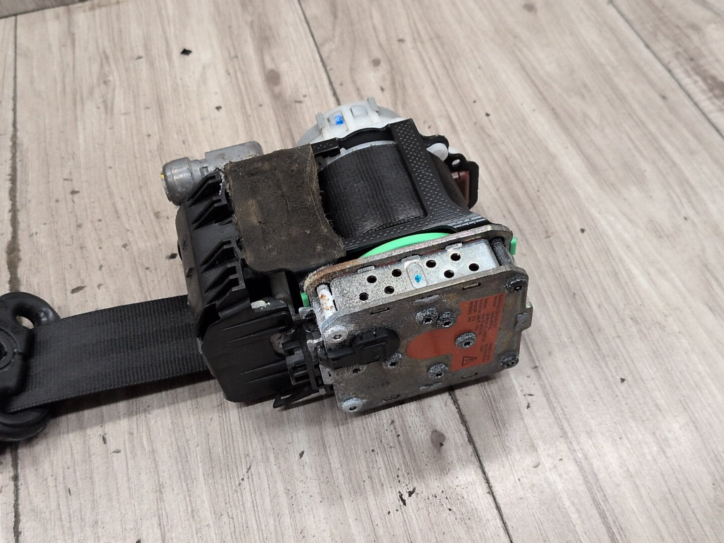 2010-2016 Audi S4 B8 Front Left Driver Seatbelt Seat Belt Retractor 8K1857705 OEM