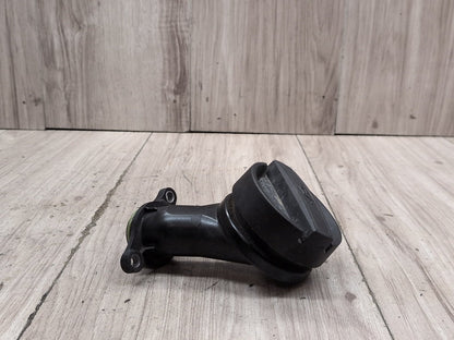 16-19 OEM BMW G12 G30 M550 750 N63R Engine Oil Filler Neck