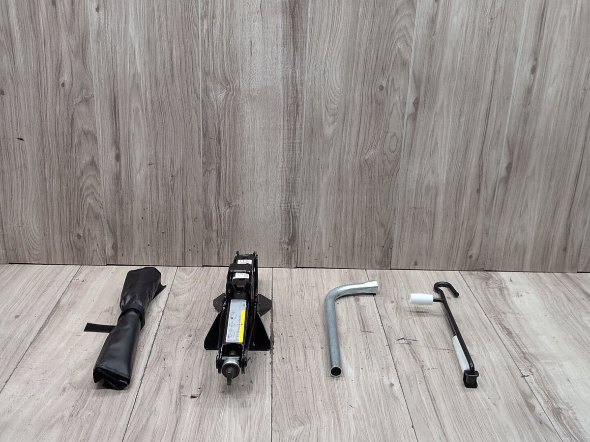 2015-2018 Audi Q3 8U Emergency Spare Wheel Rim Tire Tool Kit SET 5N0011031E OEM