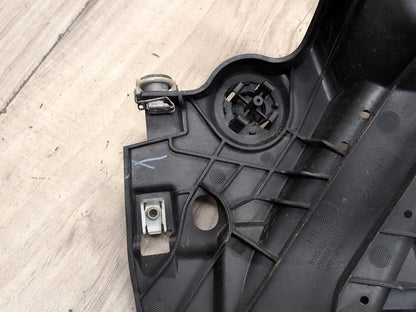 OEM BMW F15 F16 F85 X5 X6 Front Right Passenger Fender Mount Support Brackets