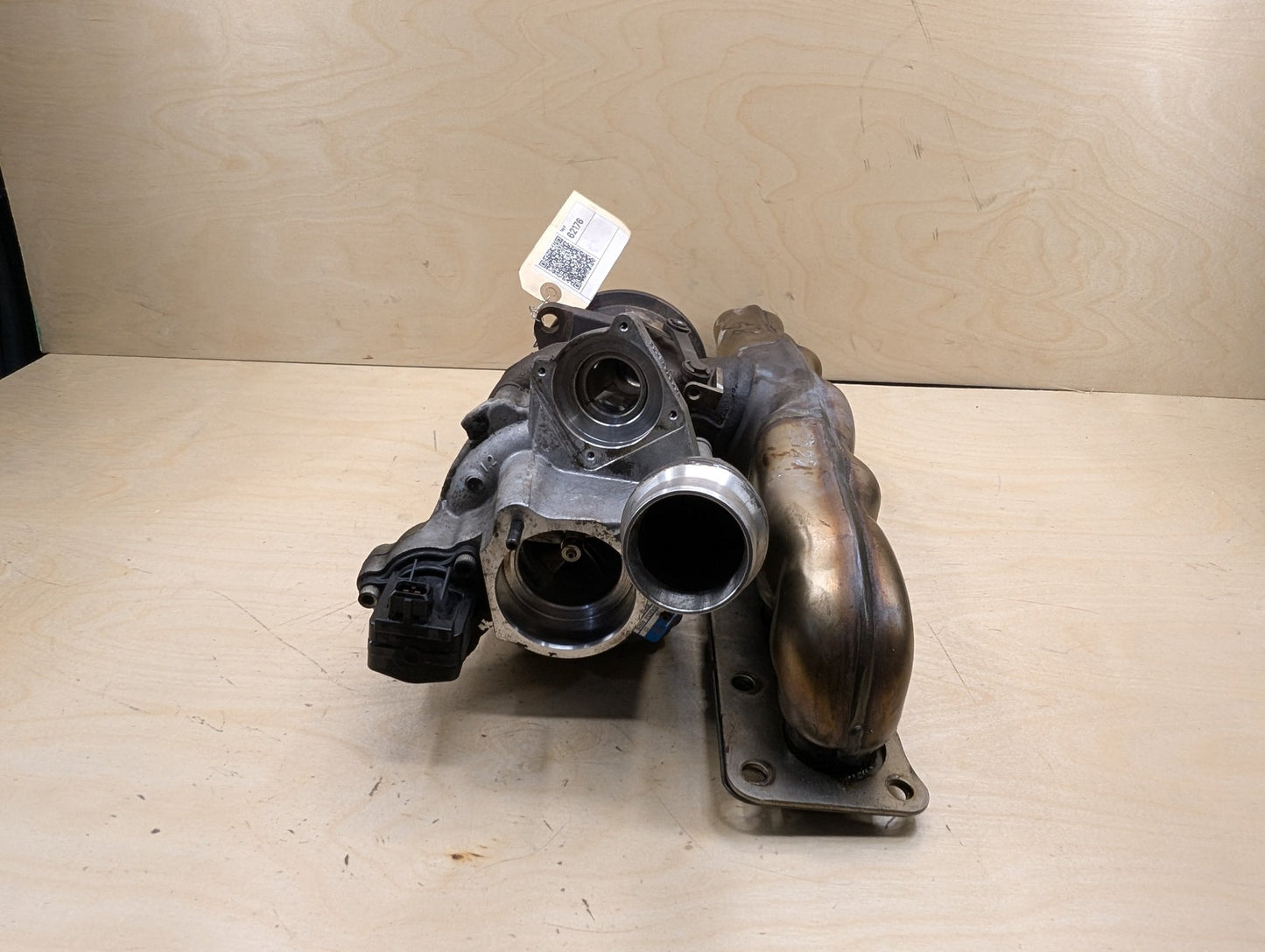 OEM BMW F06 F10 F15 F22 F25 F30 F32 F33 F36 X5 Turbo Charger w/ Manifold N55 EWG