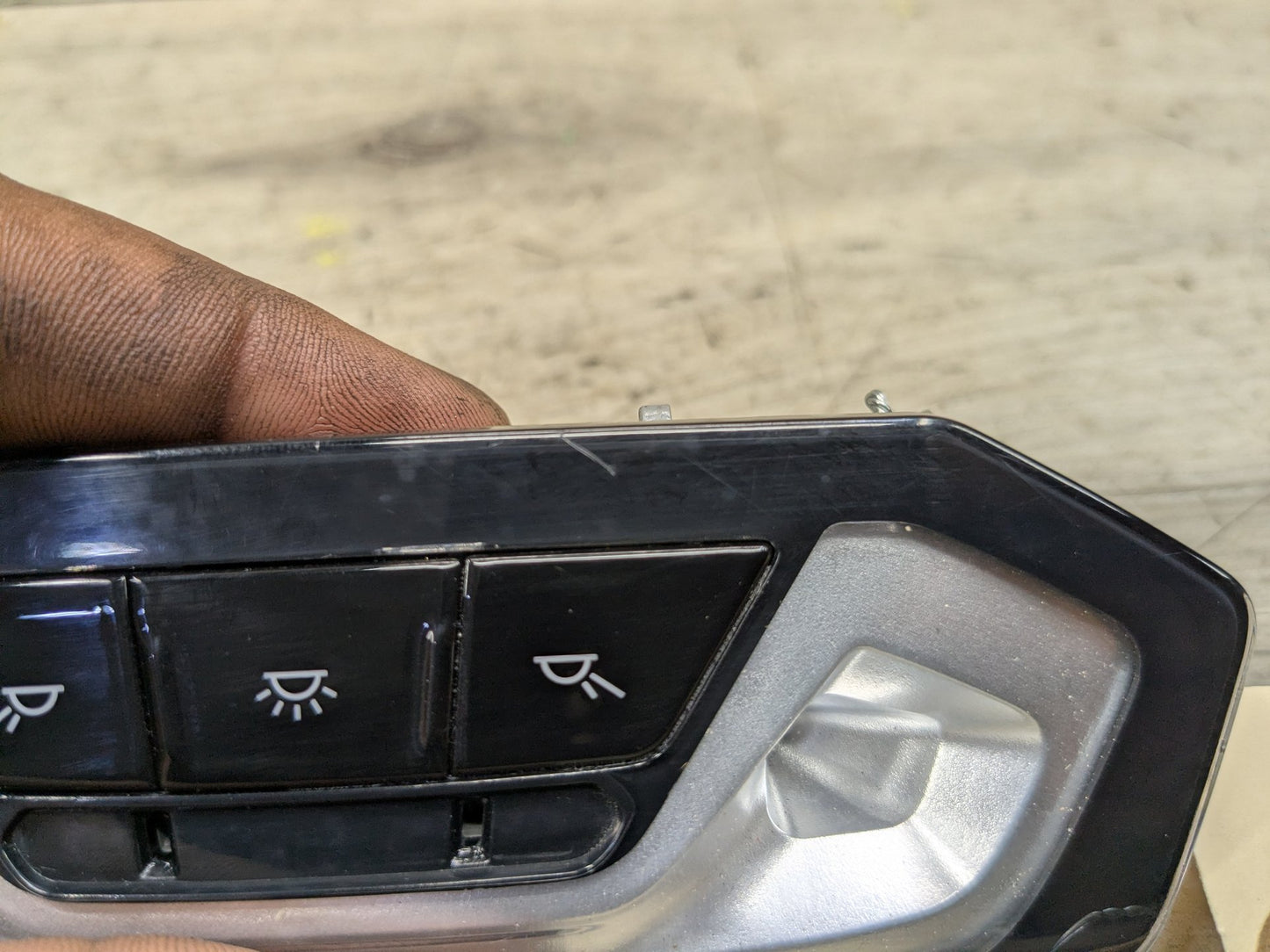 19-24 OEM BMW G20 G22 G23 G26 G42 Rear Center Interior LED Reading Light
