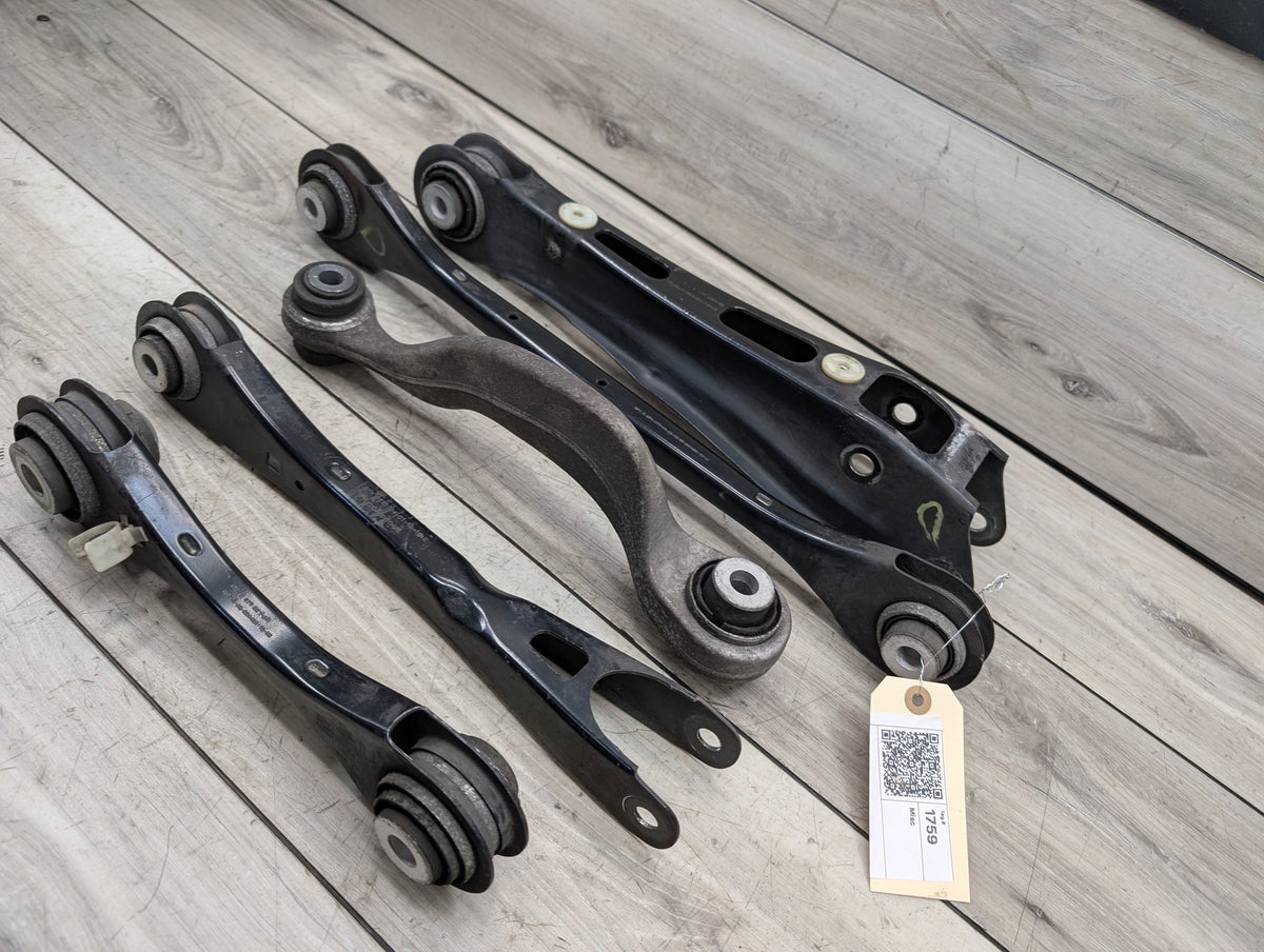 2018-2019 BMW X3 G01 Rear Left Driver Control Arms SET 6871021