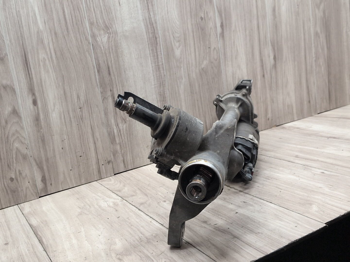 2017-2023 BMW M550i xDrive G30 Steering Gear Rack & Pinion 6886583