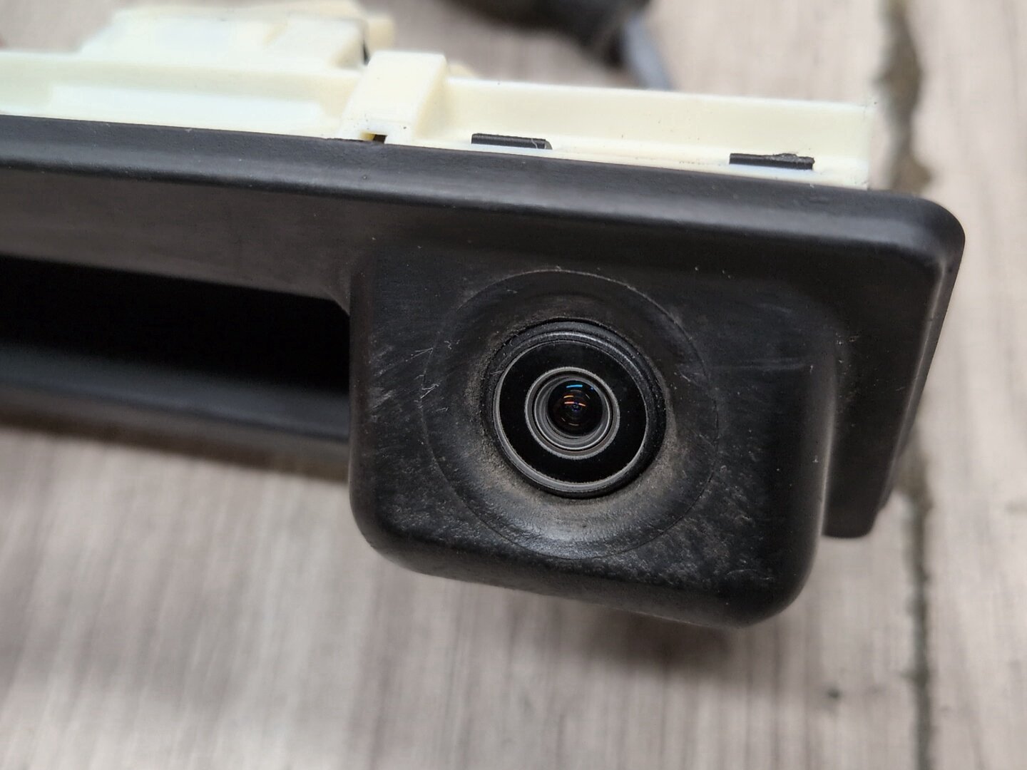 2013 - 2017 Audi S5 8T Rear View Camera Control Module 5N0827566 CTUB
