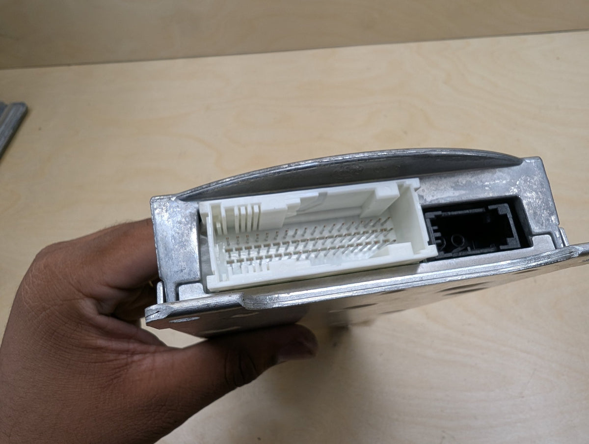 2007-2013 BMW 335i E93 Antenna Telematics Control Module 9171348