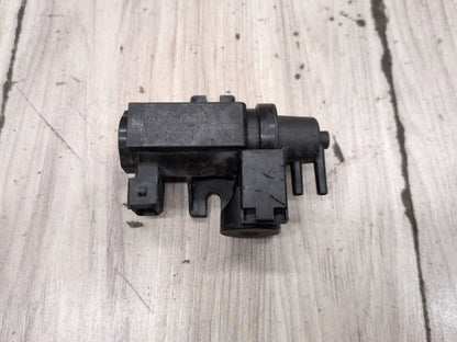 2011-2016 BMW M5 F10 Turbo Boost Pressure Solenoid Valve 7626351