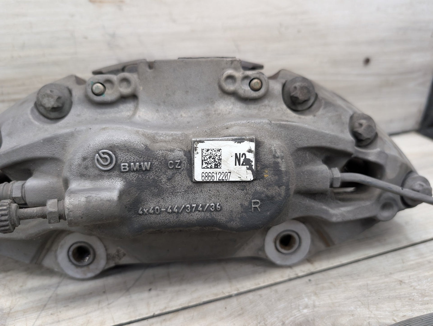 16-22 OEM BMW G11 G12 745eX 750i 750iX Front Left Driver Side Brake Caliper Gray