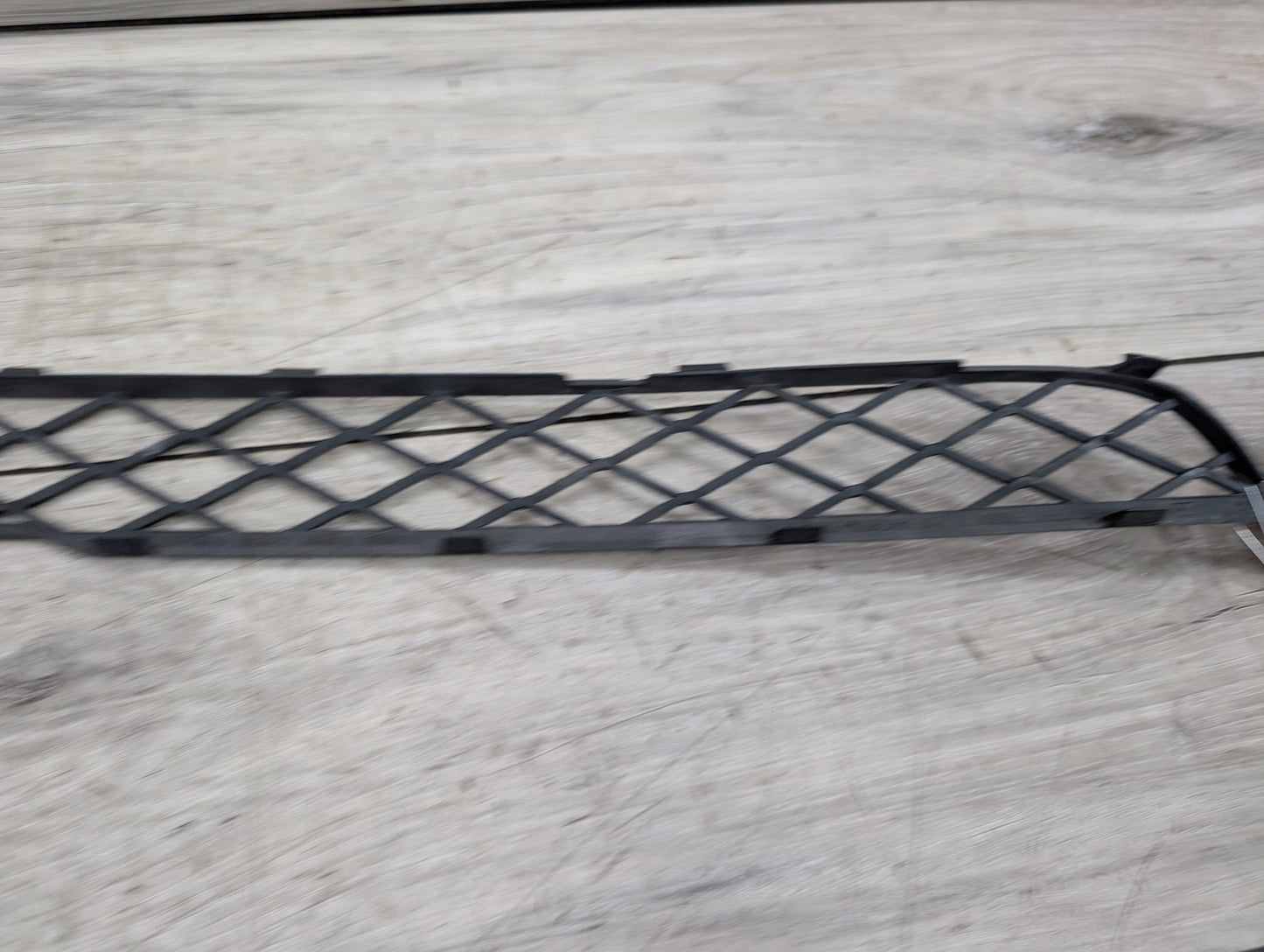 2007 - 2013 BMW X5 E70 Front Middle Center Bumper Cover Grille 7159597 N62B48B