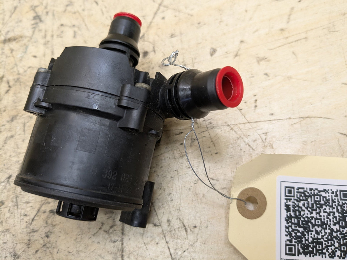 OEM BMW F90 F93 G11 G12 G16 G30 M5 Engine Electric Auxiliary Water Coolant Pump