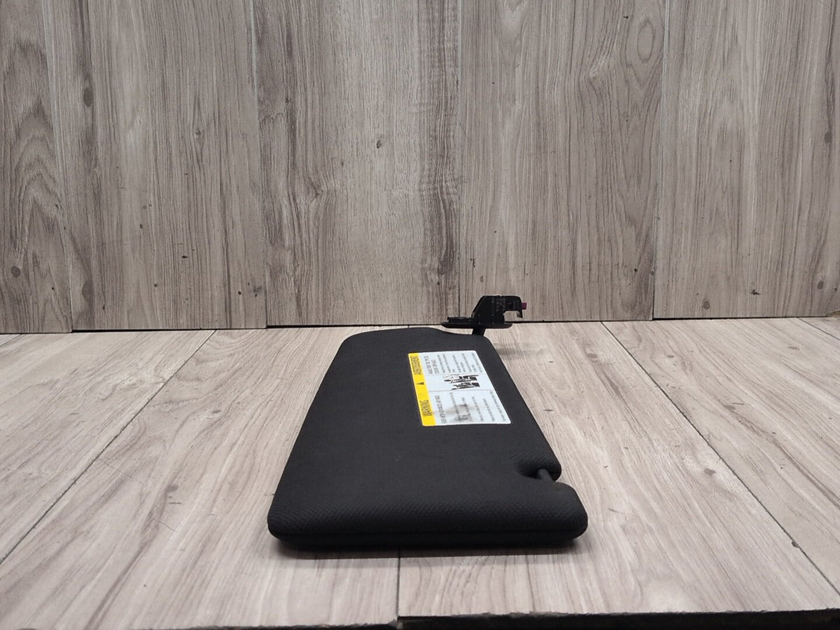 17-20 OEM BMW F90 G30 530 540 M550 M5 Interior Left Driver Sun Visor Shade Black