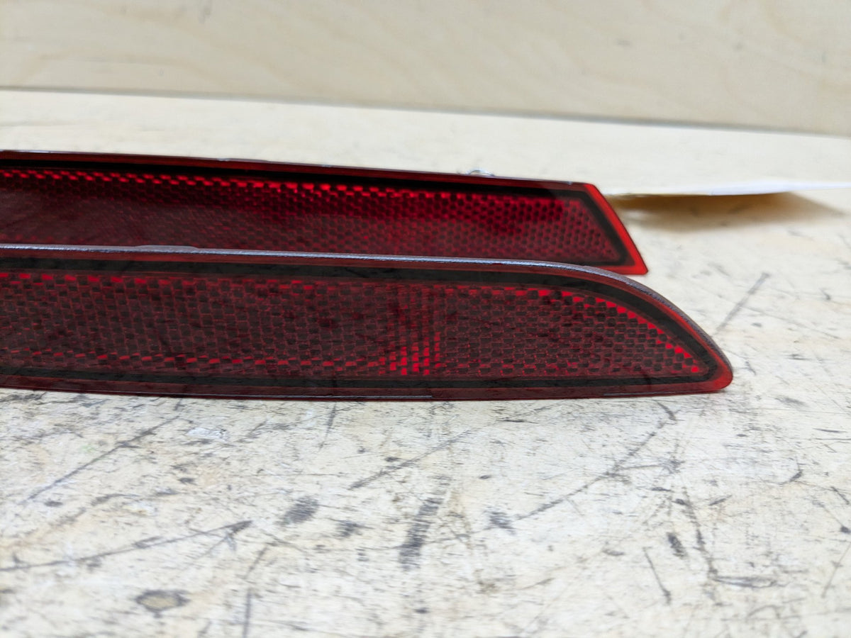 2018-2023 BMW M550i G30 Rear Left Right Bumper Reflectors SET 7851577 OEM