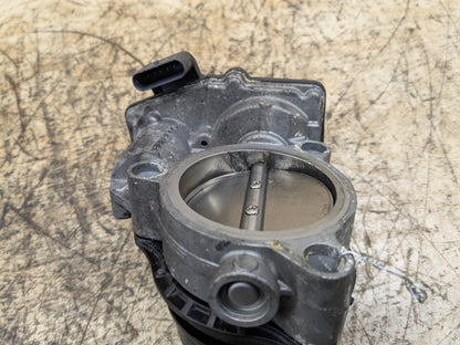 OEM BMW F39 F44 F48 F90 G05 G12 750 G30 M550 M8 Engine B46 N63 S63 Throttle Body