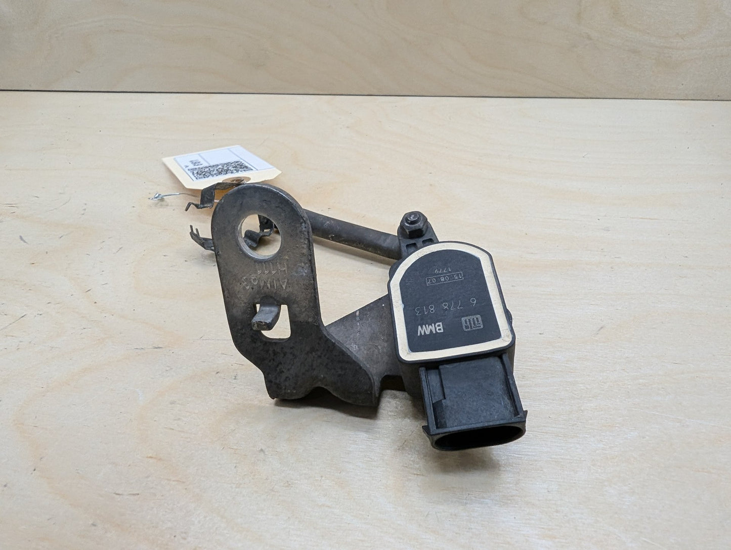 2007-2013 BMW 335i E93 Suspension Height Level Sensor 6778813