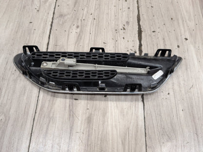 2011-2016 BMW M5 F10 Front Right Passenger Fender Trim Molding 7903880 OEM