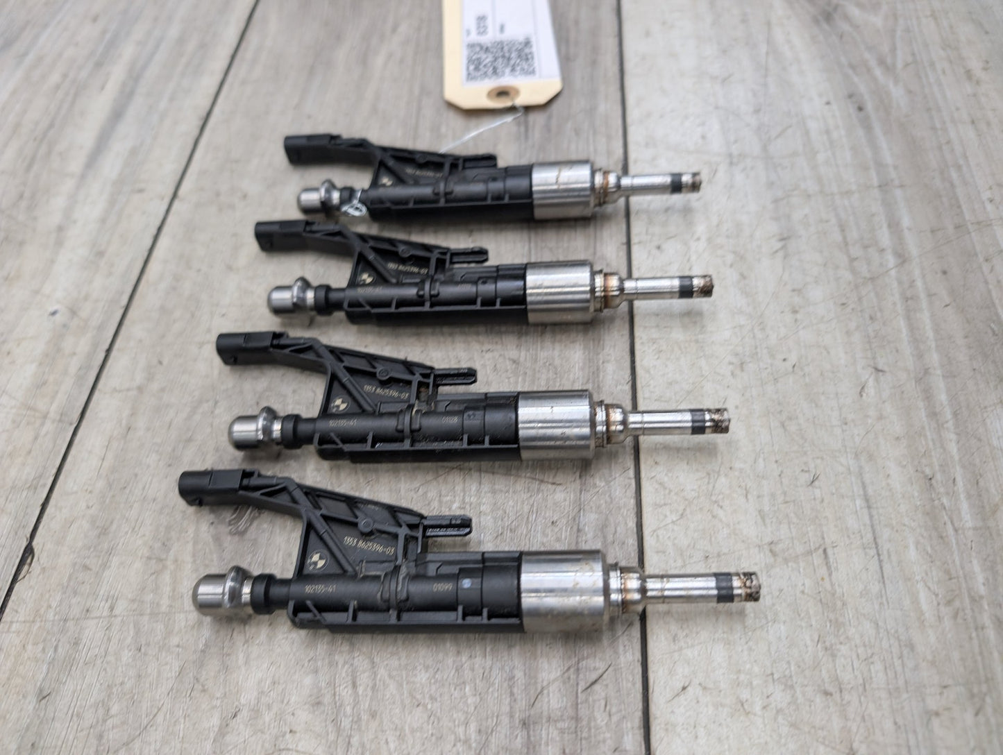BMW G30 530i B46B20O0 Engine Motor Injector SET 8625396