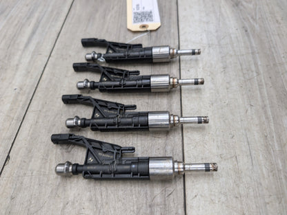 BMW G30 530i B46B20O0 Engine Motor Injector SET 8625396