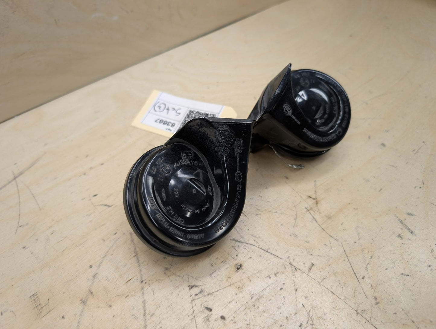 2012-2018 BMW 320i F30 Alarm Horns SET 7245422