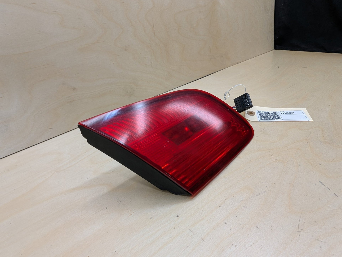 07-10 OEM BMW E93 328 335 M3 CONVERTIBLE Rear Left Driver Inner Trunk Tail Light