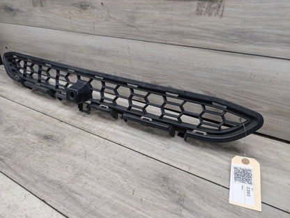 2015 - 2019 BMW X6 F86 Front Middle Center Bumper Cover Grille 8056341 S63B44T2