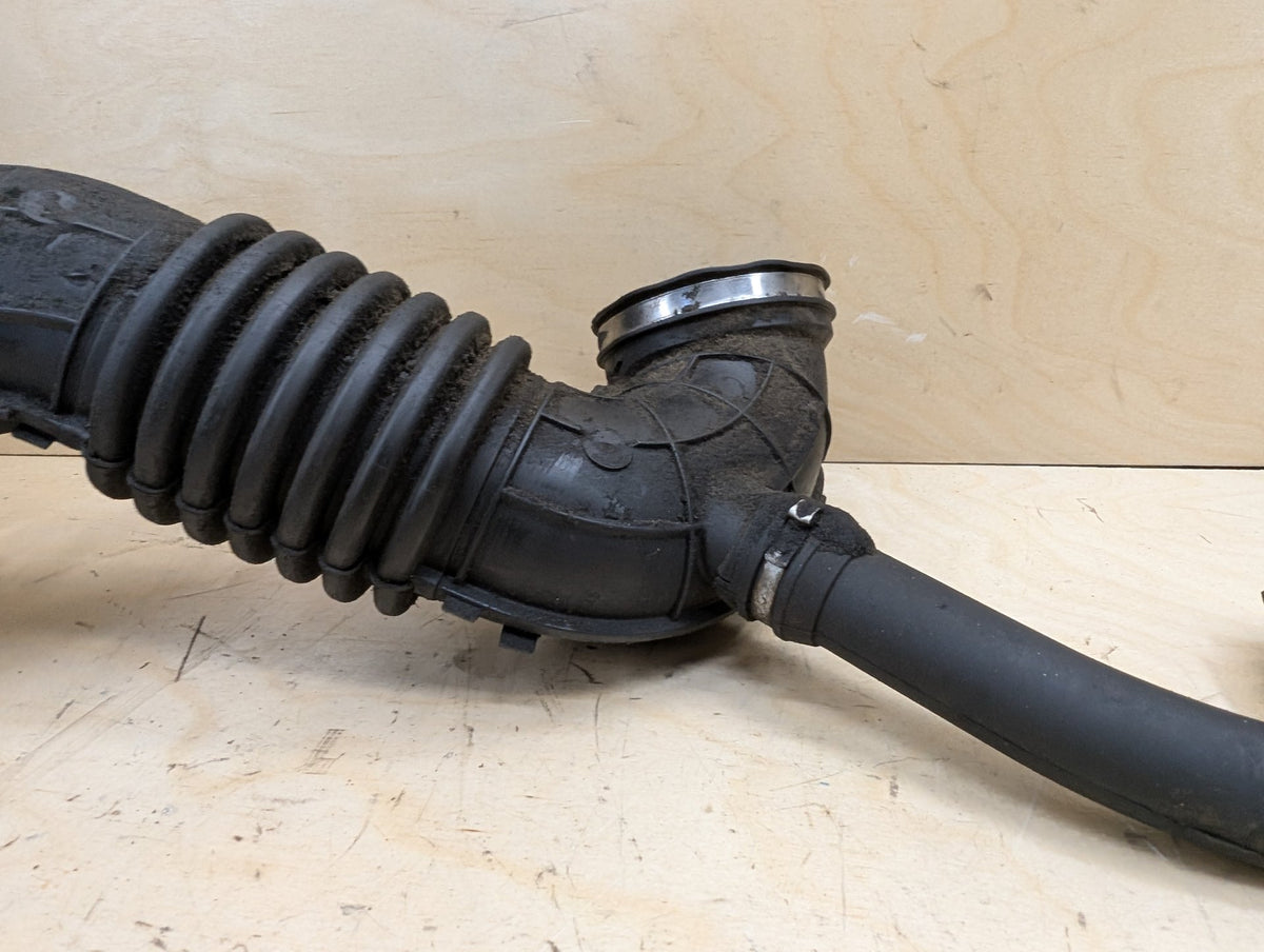 2012-2018 BMW 328i F30 Engine Motor Diesel Filter Air Pipe 8574783