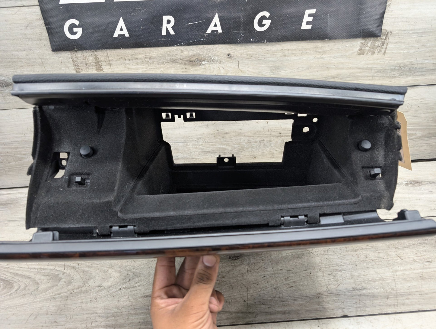 2007-2013 BMW X5 E70 Dashboard Dash Board Panel Glove Box Assemly 9210990