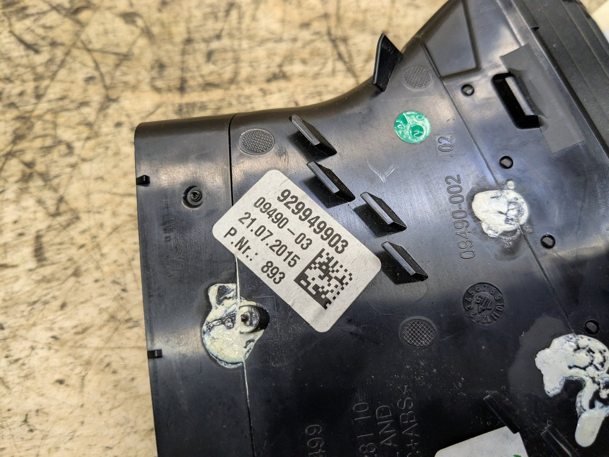16-19 OEM BMW G12 740 750 Dash Dashboard Right Passenger Side Air Vent