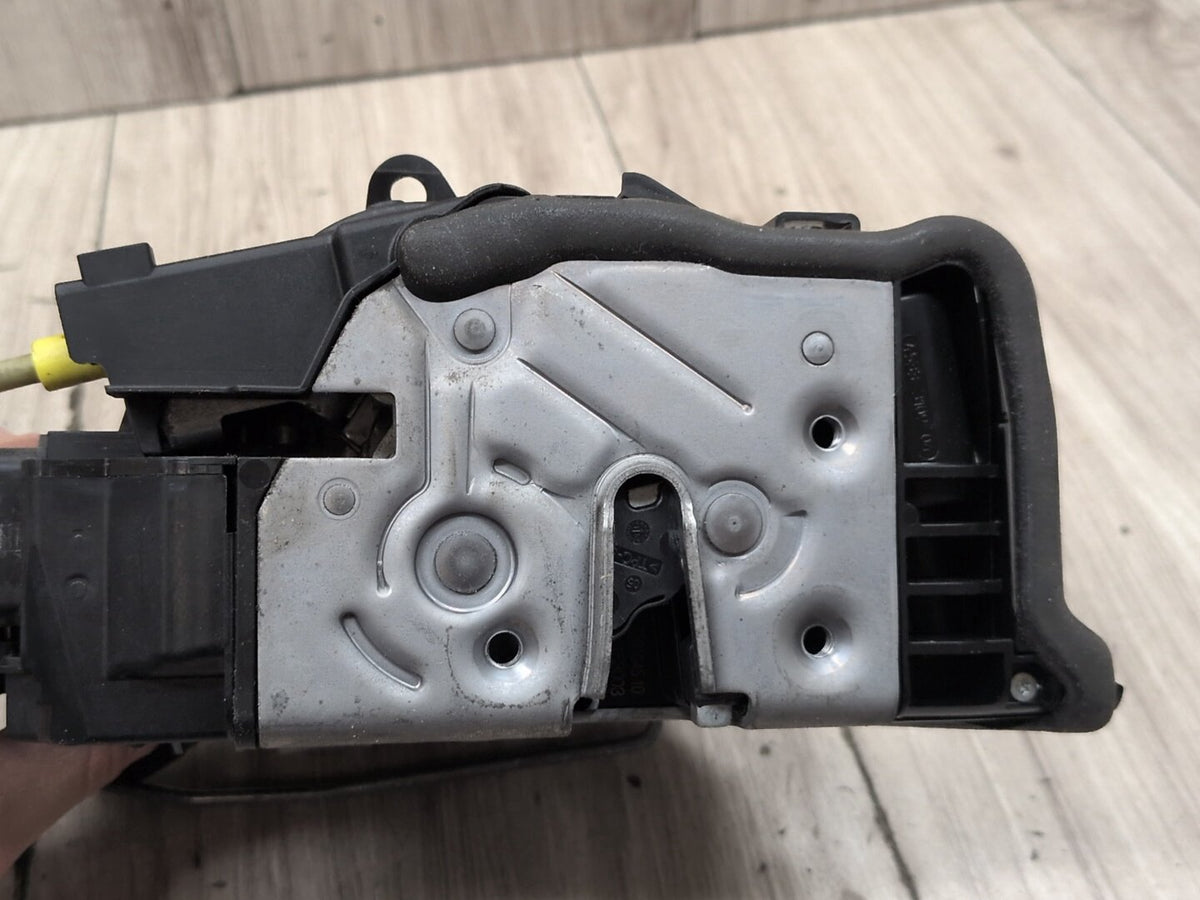 2015-2018 BMW X5 F85 Front Left Driver Door Latch Lock Actuator w/ Soft Close 7281945 OEM