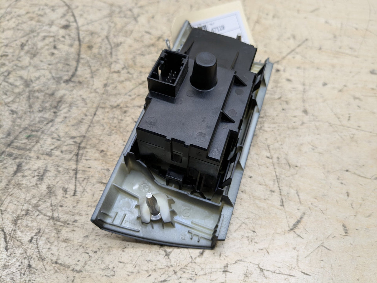 07-13 OEM BMW E92 E93 328 335 Headlight Switch Control Panel Light Module